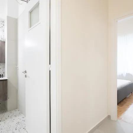Kipstay Apartment